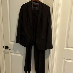 Women’s black pant suit